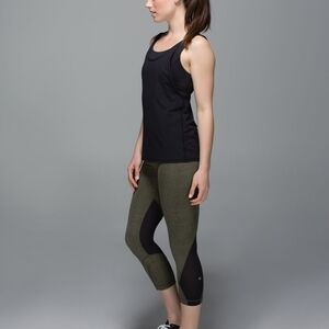 Lululemon Athletica Black and Olive Women's Capris